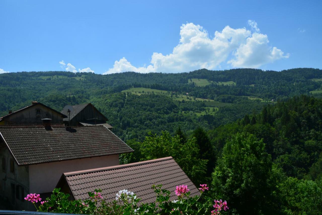 Apartma Zala Most na Soči Exteriör bild